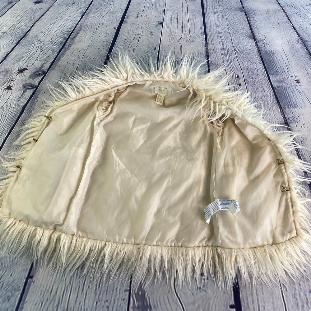 Forever 21 Girls Faux Fur Shag Vest in Ivory - Picture 5 of 6